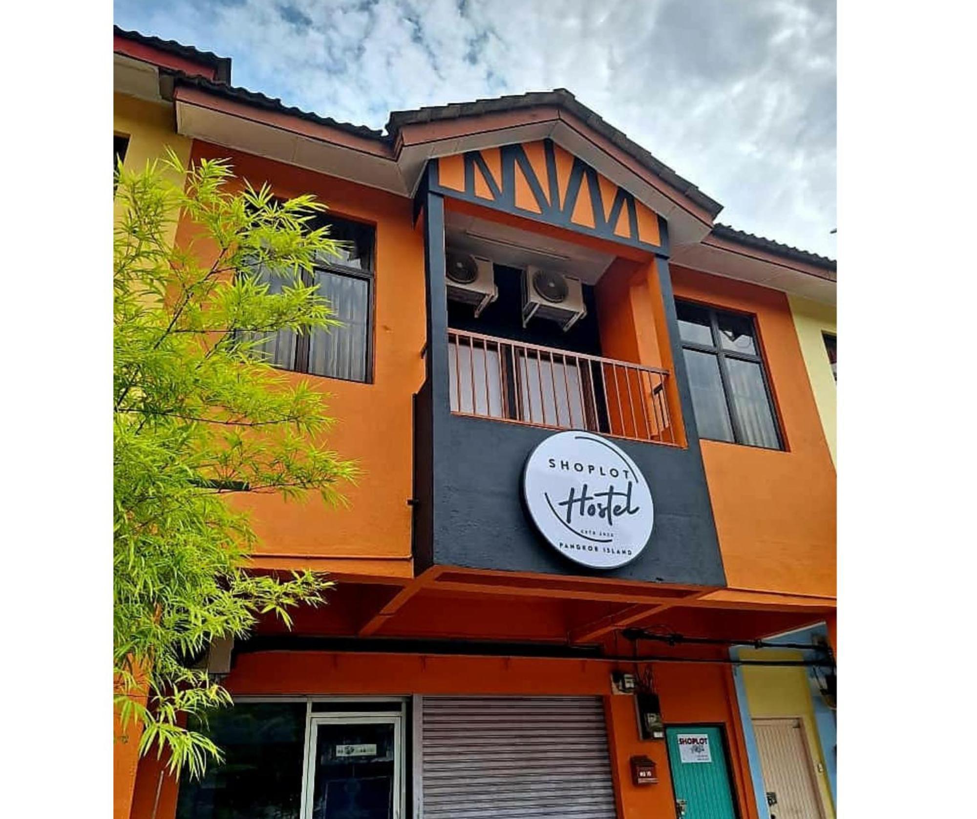 Kampong Pasir Bogak Shoplot Hostel Pangkor מראה חיצוני תמונה