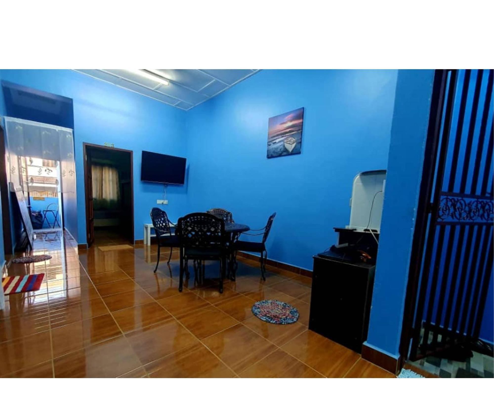 Kampong Pasir Bogak Shoplot Hostel Pangkor מראה חיצוני תמונה
