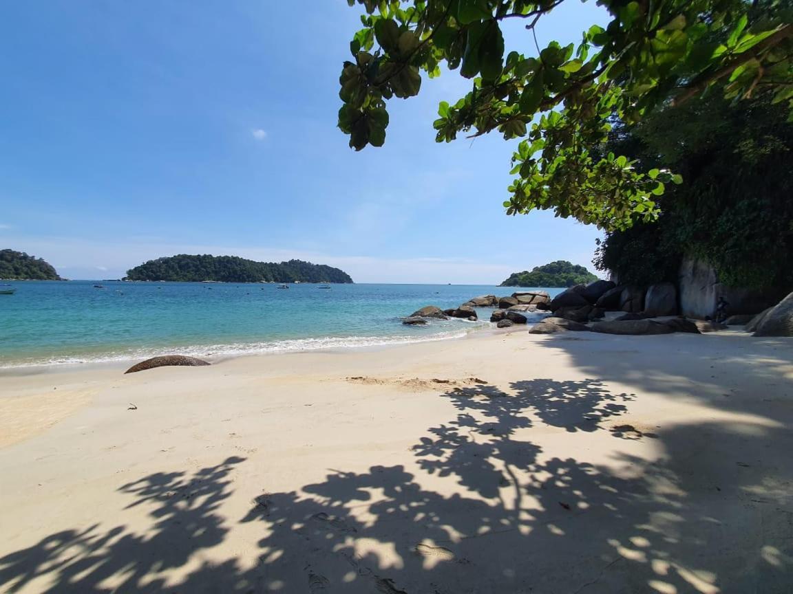 Kampong Pasir Bogak Shoplot Hostel Pangkor מראה חיצוני תמונה